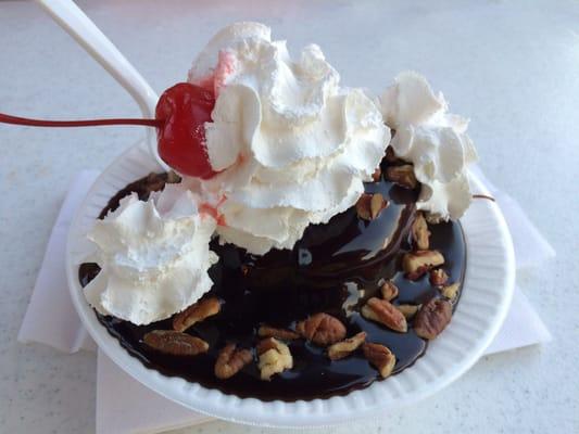 Hot fudge cream puff... The cream was ice cream and I asked for pecans.