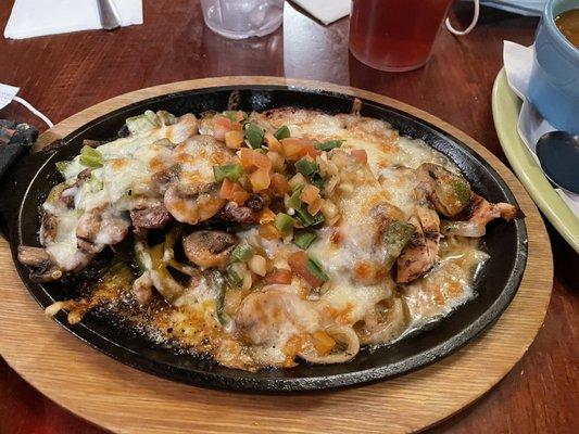 SMOTHERED FAJITAS COMBINATION