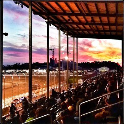 Beautiful sunsets with Friday Night Racing @ Luxemburg Speedway