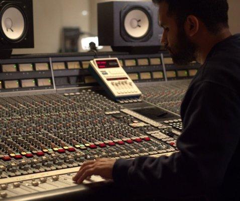 Students on our year long diploma course get unprecedented access to our commercial recording studios.