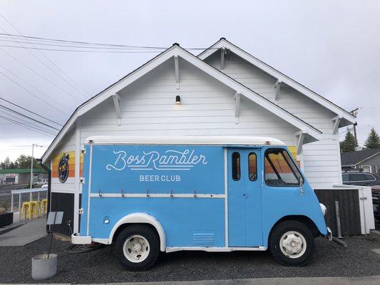 Boss Rambler Beer Cart!