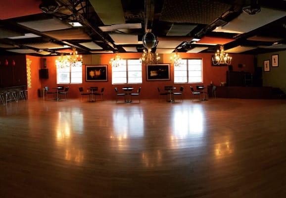 Welcome to DAZA DANCE!   Enjoy our Main Ballroom!