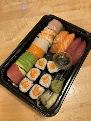 Sushi combo