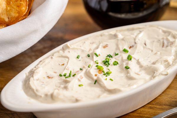 Rustic Chip Dip -
house-made, sour cream, onion, herbs, chips