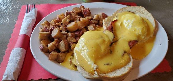 Biscuits Benedict