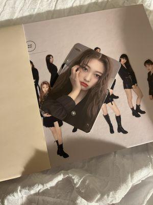 only inclusion i got from the loona album