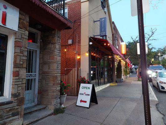 This is the Brigadoon of bars. You can only find it when they put this sign out.