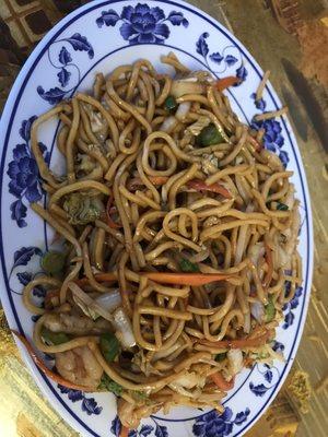 Shrimp Lo Mein. Can use more shrimps