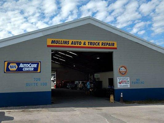 Mullins Automotive & Truck Services, Inc. offers our customers a wide variety of services