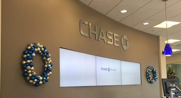 Chase Bank (Westborough Square).