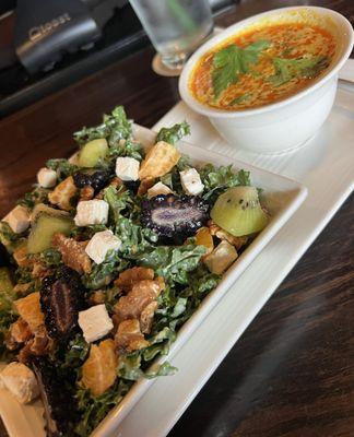 Kale Salad and Yellow Curry Crab Chowder (Cup)