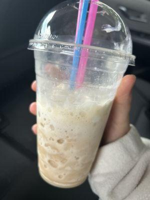 White blended large mocha