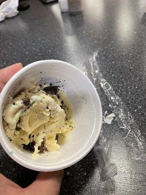 Husband found plastic in his ice cream