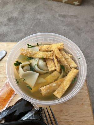 Wonton soup with crispy noodles