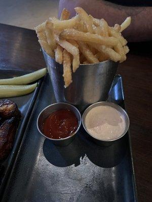 Order of the fries. Enough to share between 3 people.