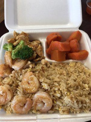 Chicken and Shrimp Hibachi with sweet carrots