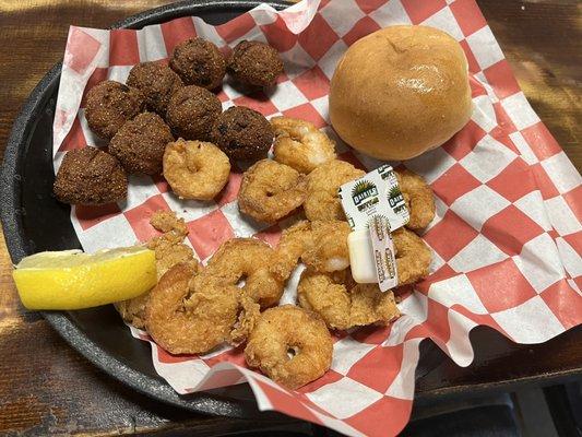 Shrimp platter with hush puppies