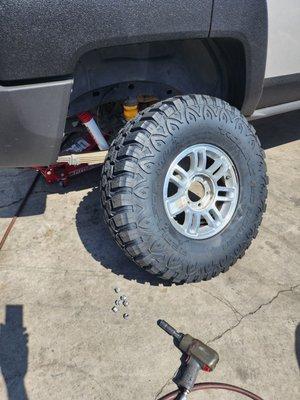 Mounted and balanced my new 35' s for my H3. 5 tires and rolls like a dream