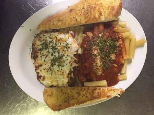 Chicken Parmigiana