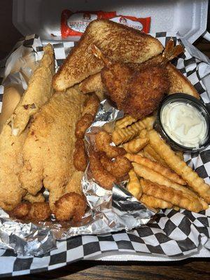 Catfish and 2 Shrimps Basket w/ fries