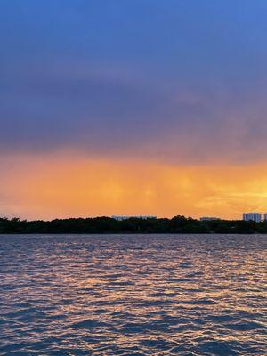 Beautiful sunset and great ending to our fun day out on the boat!