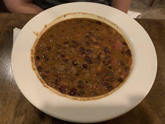 Bowl of chili.   Was average at best.