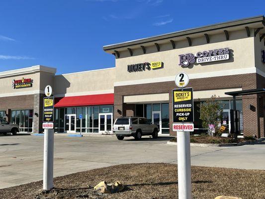 Dickey's Barbecue Pit - Slidell across Fremaux Ave from Town Center