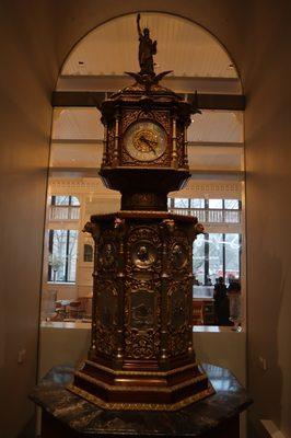 The Waldorf-Astoria Lobby Clock