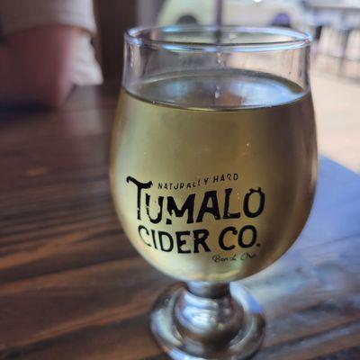 Some massive cider enjoyment at Tumalo Cider!