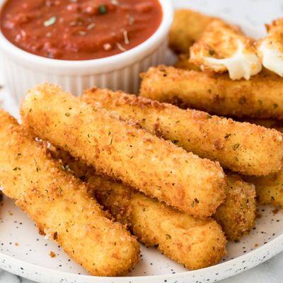 mozzarella cheese Sticks