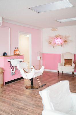 Perfectly Chosen Hair & Nail Bar