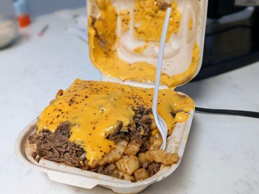 Cheese Fries With Steak