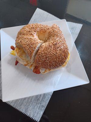 Jagis Bagel & Deli