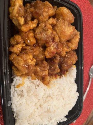 General Tso's combo with white rice