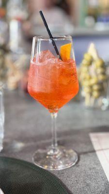 Aperol Spritz - aperol, prosecco, soda