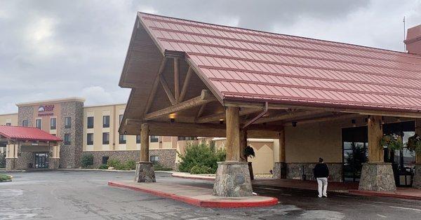 Main entrance to the casino and the Jackpot Restaurant.  The hotel is to the left background of this photo.