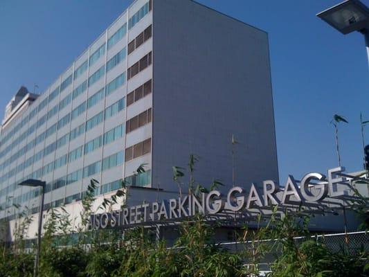 Aiso Parking Garage - affordable short-term parking in Little Tokyo!