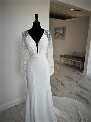 Wedding Dress
Martina Liana