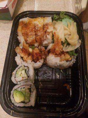 Sushi box special w/miso soup....B1 California roll and shrimp tempura roll $9.50 @joyoasian glendale