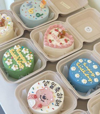 Cute bento cakes