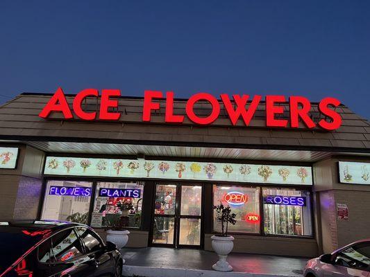 Ace Flowers