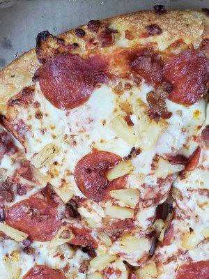 Pepperoni, bacon & pineapple