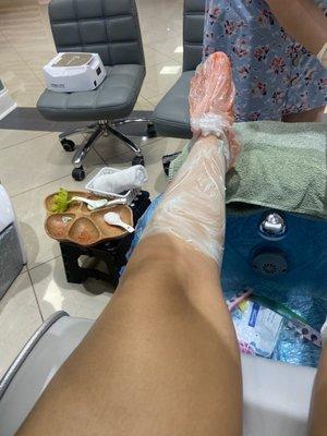 Melon pedicure