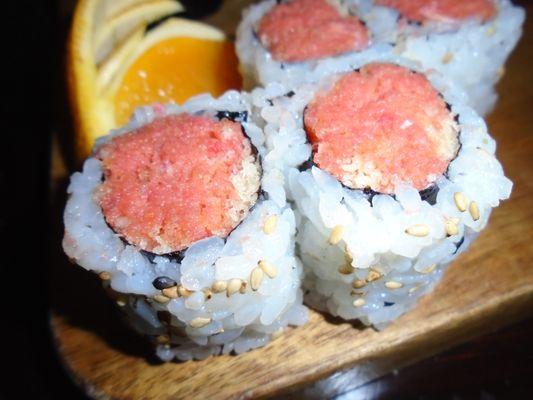 Spicy tuna roll, close-up.