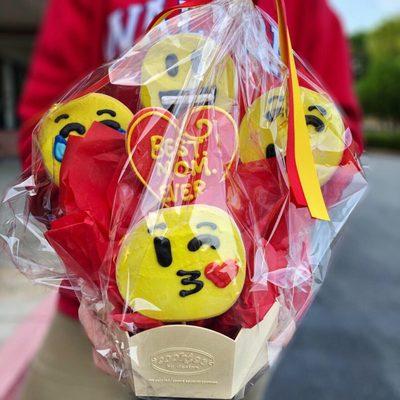 Example of a Mother's Day cookie bouquet!! :) An emoji bouquet!