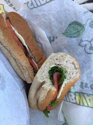 Tuna with provolone,spinach, tomato, oregano on wheat