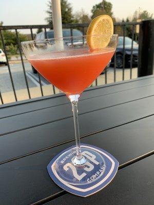 Strawberry lemontini