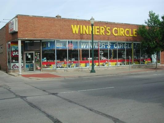 Look for the Winner's Circle Sign!