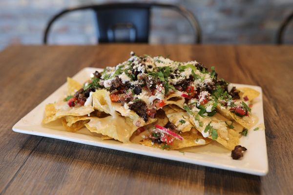 Roosevelt Row Nachos w/Carne Asada