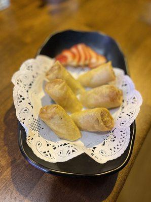 Fried banana and coconut dessert.